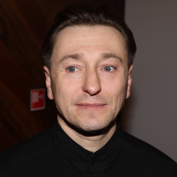 Сергей Безруков подал в суд на производителя масок0