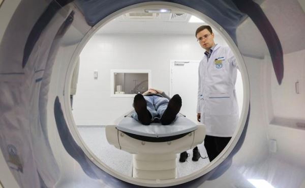 &laquo;Железный&raquo; аргумент: Медицина&nbsp;&mdash; под санкциями, потому УЗИ и томографы в дефиците