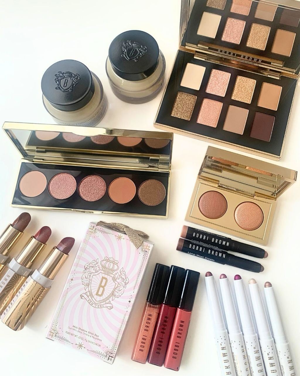 Bobbi Brown Wrapped in Wonder Makeup Collection Christmas Holiday 2025