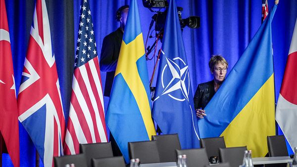 Песков заявил о важности особого обсуждения гарантий неприсоединения Киева к НАТО