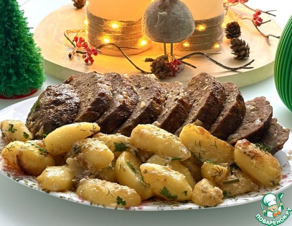 Мясной рулет с картофелем