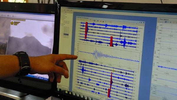 Землетрясение магнитудой 7,2 произошло на севере Японии