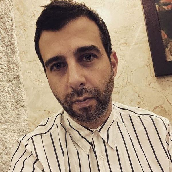 Дмитрию Пескову ничего не известно о попытках вернуть Ивана Урганта в эфир0