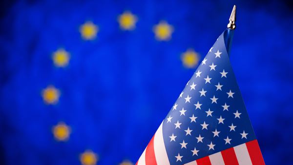 Политолог назвал Евросоюз обузой для США