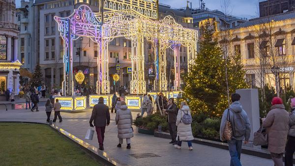 Синоптики спрогнозировали снег и температуру до +5 градусов в Москве 12 декабря